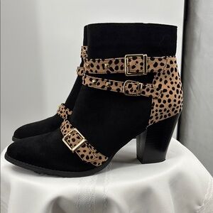 Pierre Dumas Leopard Print Black Ankle Boots Size 10